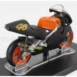 Macheta motocicleta 2000 Honda NSR 500 Valencia 1/18 Valentino Rossi - imagine 2