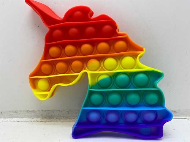 Jucarie-antistres-Pop-It-forma-unicorn_8041__80630.1711111820.1280.1280.jpg 823a7b667f12bd89b4e580fc6ef1d2bc