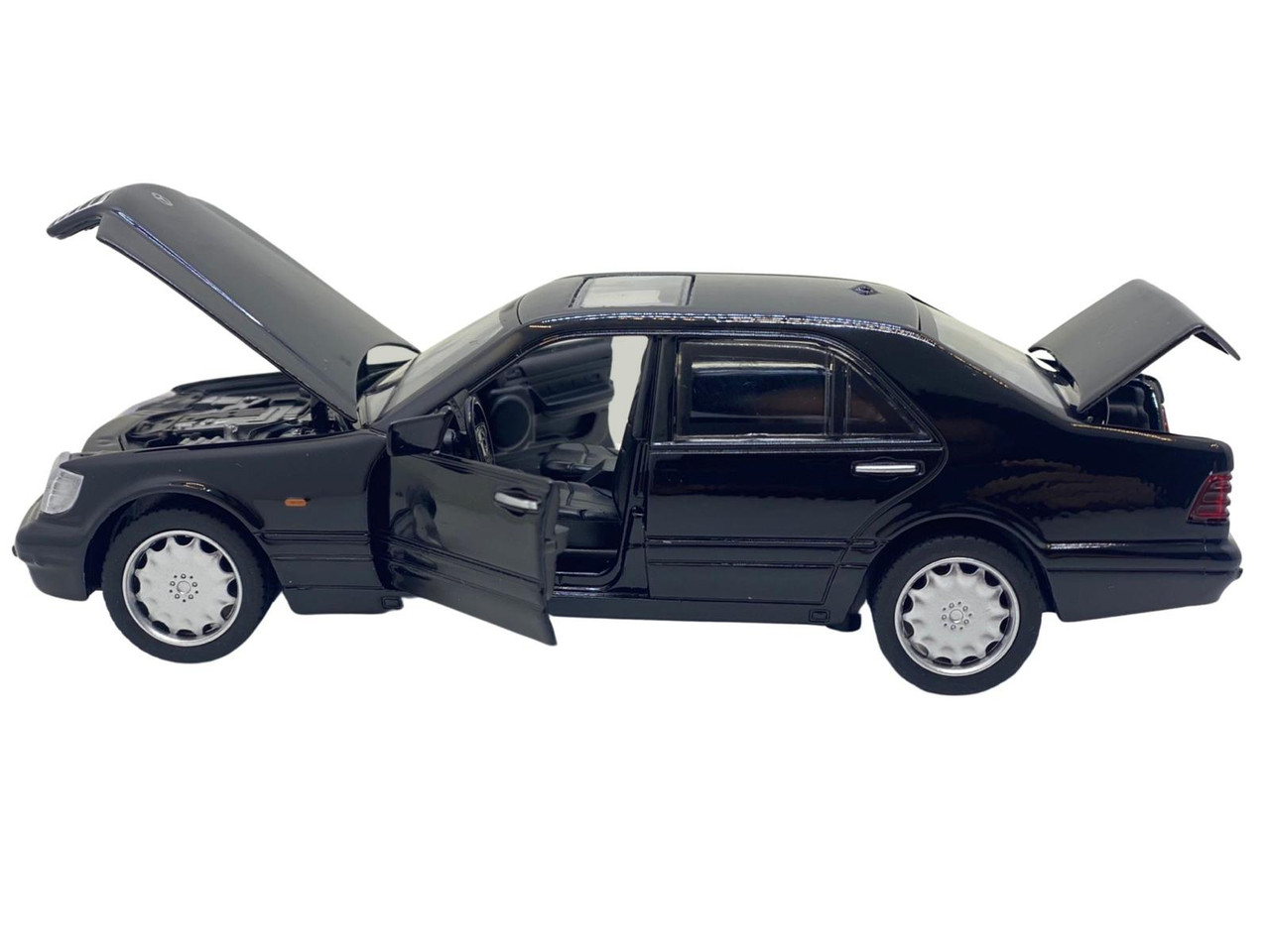 Macheta-Mercedes-S600-w140-Balena-neagra-replica-scara-132-deschide-usi-capota-portbagaj-cu-sunet-si-lumina_18789__44043.1711159310.1280.1280.jpg a88ecf262bcc3ff7077cc27cca6e7661