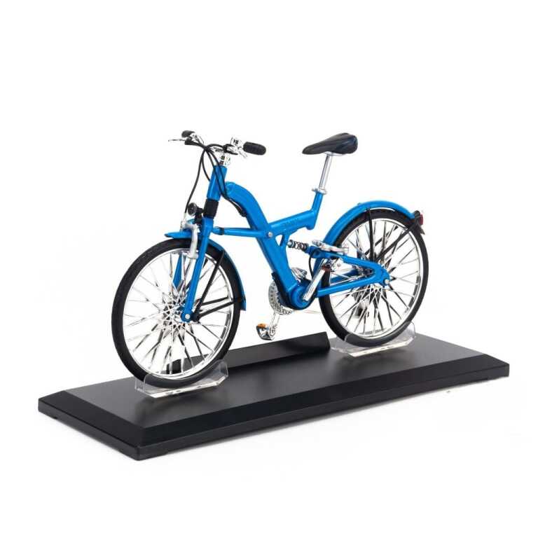 Macheta Bicicleta Welly BMW Q5.T Scara 1:10 Diecast Metal Replica Albastra
