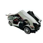 Macheta metal Pagani Huayra roadster alb 1/18 sunet, lumini, deschide usile si capotele - imagine 12