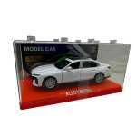 Macheta BMW seria 7 760 1/28 alb cu sunet lumini deschide usile si capotele