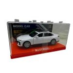 Macheta BMW seria 7 760 1/28 alb cu sunet lumini deschide usile si capotele