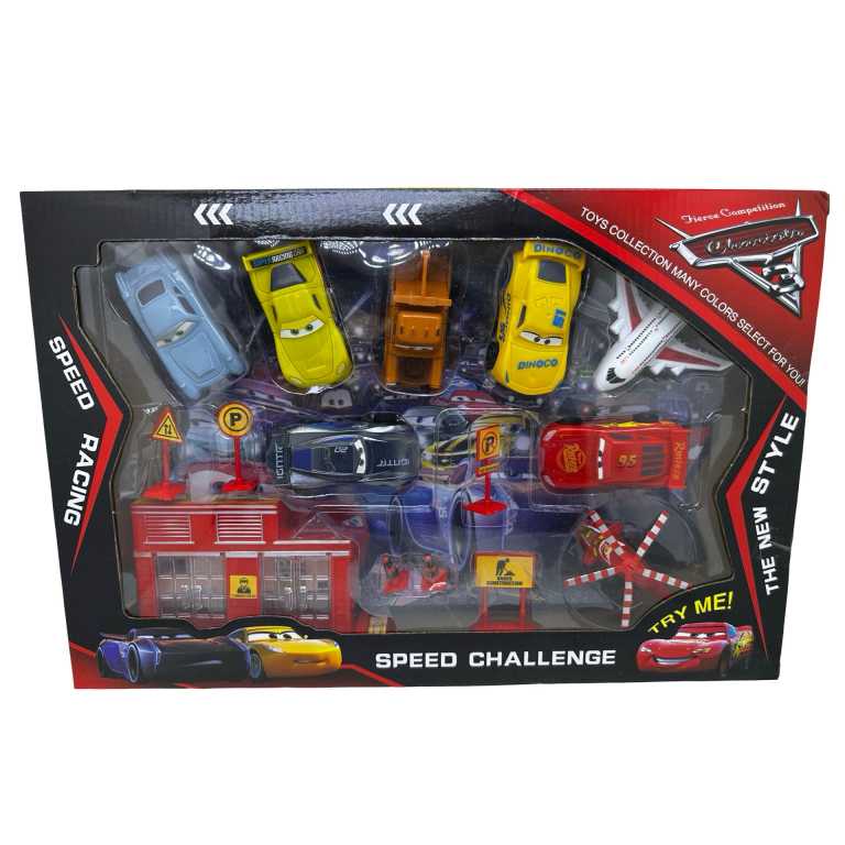 Porneste in cursa alaturi de eroii preferati din universul Cars cu setul Speed Challenge, plin de culoare si actiune! Copiii pot recrea scene spectaculoase cu Lightning McQueen, Jackson Storm, Cruz Ramirez si prietenii lor de pe pista. Setul include masini metalice colorate, un avion, semne de circulatie si o cladire de service – tot ce ai nevoie pentru ore de distractie si imaginatie fara limite. Caracteristici: Set complet cu 9 vehicule (masini, avion, elicopter) si accesorii Design inspirat din filmul Cars Material: plastic si metal Culori vii si detalii realiste Dimensiune masina: aprox. 7 cm Varsta recomandata: 3 ani+ De ce merita: Un set plin de energie si personaje indragite, perfect pentru copiii pasionati de viteza si aventurile lui Lightning McQueen!