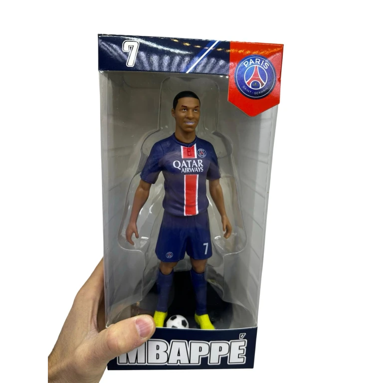 Figurina Mbappe PSG cu minge – editie speciala, 21 cm