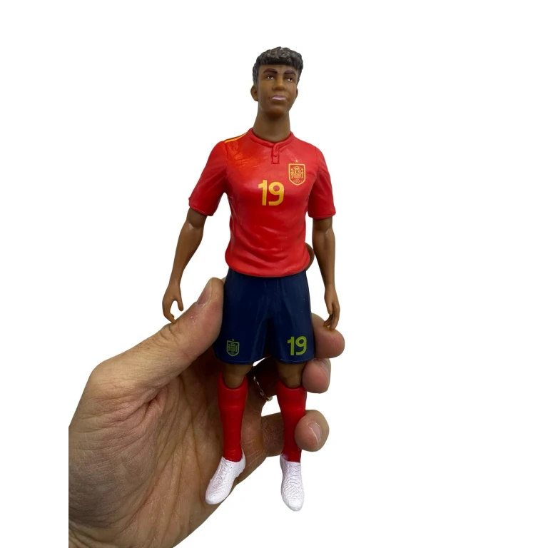 Figurina Lamine Yamal Spania cu minge – editie speciala, 21 cm