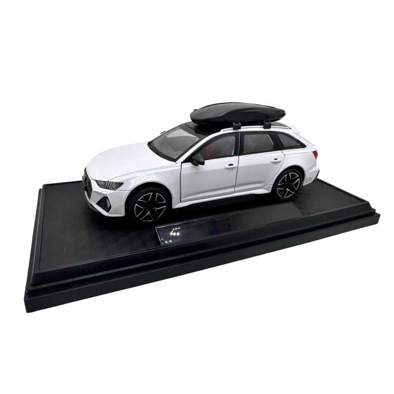 Macheta Audi RS6 avant alb 1/24 cu sunete lumini deschide usile si capotele