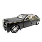Macheta Auto Rolls Royce Phantom negru cu dungi galbene scara 1:32