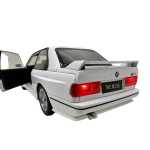 Macheta BMW M3 E30 alb 1:24 replica metal lumini sunete deschide usi capota portbagaj - imagine 10
