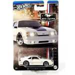 Macheta Hot Wheels Ford SVO 1984 1:64 alb replica metal die-cast