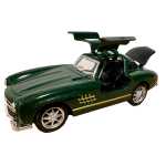 Macheta metal Mercedes clasica verde 1:43 cu sunete si lumini