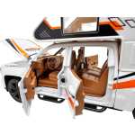 Macheta Camping Car Autorulota alba 1:32 metal si plastic cu sunete si lumini deschide usile si capota - imagine 10