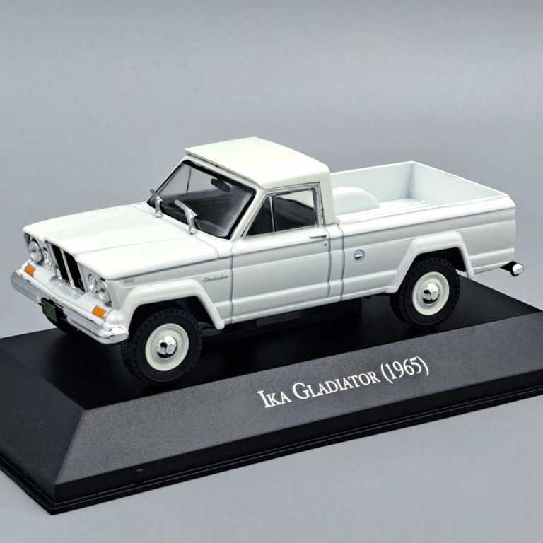 Macheta 1965 Ika Gladiator Alb 1:43 replica metal