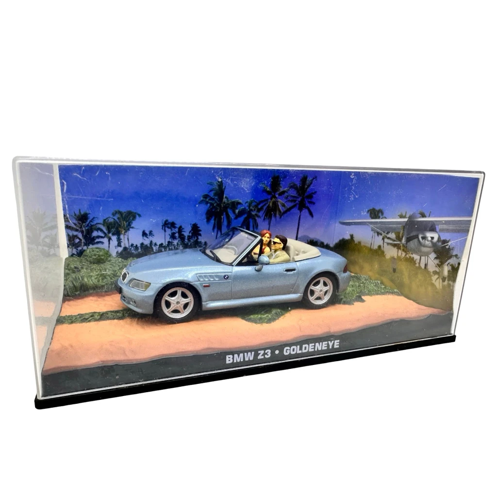 Macheta BMW Z3 Goldeneye scara 1:43