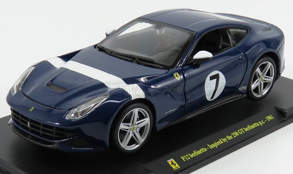Macheta metalica Ferrari F12 Berlinetta 1:24 N7 Inspired by 250 GT Berlinetta 2012 cu vitrina Blue White Macheta metalica Ferrari F12 Berlinetta 1:24 N7 Inspired by 250 GT Berlinetta 2012 cu vitrina Blue White - imagine 1