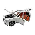 Macheta Rolls Royce Cullinan alb 1:24 replica metal lumini si sunete usi capota si portbagaj deschise - imagine 3