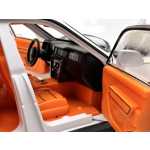 Macheta Rolls Royce Cullinan alb 1:24 replica metal lumini si sunete usi capota si portbagaj deschise - imagine 7