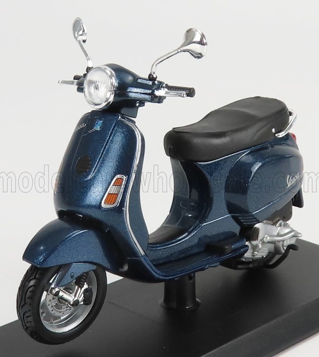 Macheta metalica scuter Piaggio Vespa 125 LX 2005 1:18 albastru metalizat Macheta metalica scuter Piaggio Vespa 125 LX 2005 1:18 albastru metalizat - imagine 1