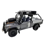 Macheta Land Rover Defender gri off road 1:24 replica metal lumini si sunete usi capota deschise