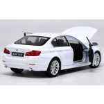 Macheta metalica BMW Seria 5 535i F10 2010 1:24 alb Welly F10 - imagine 4