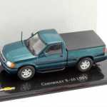 Macheta 1:43 1995 chevrolet s-10 pick-up albastru replica metal - imagine 2