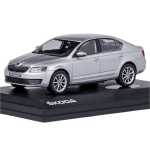 Macheta Auto Škoda Octavia III (A7) – Scara 1:43 Abrex Argintiu scara 1:43