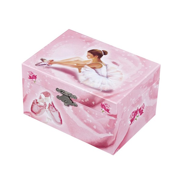 Redescopera gratia dansului clasic cu o piesa magica! Aceasta cutie muzicala eleganta este un obiect de colectie atemporal, special conceput pentru a pastra bijuteriile si amintirile intr-un mod poetic. Decorata cu ilustratii delicate ce infatiseaza o balerina in pasi de dans si motive florale, caseta aduce o atmosfera de basm in orice camera. Caracteristici principale: Mecanism Muzical: Dupa deschiderea capacului, o figurina balerina prinde viata si se roteste pe faimoasa melodie Swann Lake (Lacul Lebedelor), reflectandu-se in oglinda interioara. Design Rafinat: Exteriorul este imbracat in nuante calde de roz, cu o grafica deosebita ce evoca finetea baletului clasic, iar interiorul este captusit pentru protectia accesoriilor. Detalii Traditionale: Functioneaza prin rotirea unei cheite metalice (mecanism clockwork) pozitionata pe spatele casetei, neavand nevoie de baterii. Calitate Superioara: Construita din carton rigid foarte rezistent si finisata cu o inchizatoare metalica robusta cu aspect vintage. Specificatii Tehnice: Dimensiuni: 15 cm (lungime) x 10.5 cm (latime) x 8 cm (inaltime). Melodie: Swann Lake (Lacul Lebedelor). Material: Carton dur rezistent si componente mecanice metalice. Tema: Balerina / Balet clasic. De ce sa alegi aceasta caseta? Este mai mult decat un simplu obiect de depozitare; este o mica scena de teatru care prinde viata la fiecare deschidere. Melodia emblematica a lui Ceaikovski si miscarea balerinei creeaza o experienta nostalgica perfecta pentru persoanele care iubesc arta si frumosul. Nota: Recomandata pentru colectionari sau pentru depozitarea bijuteriilor fine. Mecanismul este durabil si usor de actionat manual. Redescopera gratia dansului clasic cu o piesa magica! Aceasta cutie muzicala eleganta este un obiect de colectie atemporal, special conceput pentru a pastra bijuteriile si amintirile intr-un mod poetic. Decorata cu ilustratii delicate ce infatiseaza o balerina in pasi de dans si motive florale, caseta aduce o atmosfera de basm in orice camera. Caracteristici principale: Mecanism Muzical: Dupa deschiderea capacului, o figurina balerina prinde viata si se roteste pe faimoasa melodie Swann Lake (Lacul Lebedelor), reflectandu-se in oglinda interioara. Design Rafinat: Exteriorul este imbracat in nuante calde de roz, cu o grafica deosebita ce evoca finetea baletului clasic, iar interiorul este captusit pentru protectia accesoriilor. Detalii Traditionale: Functioneaza prin rotirea unei cheite metalice (mecanism clockwork) pozitionata pe spatele casetei, neavand nevoie de baterii. Calitate Superioara: Construita din carton rigid foarte rezistent si finisata cu o inchizatoare metalica robusta cu aspect vintage. Specificatii Tehnice: Dimensiuni: 15 cm (lungime) x 10.5 cm (latime) x 8 cm (inaltime). Melodie: Swann Lake (Lacul Lebedelor). Material: Carton dur rezistent si componente mecanice metalice. Tema: Balerina / Balet clasic. De ce sa alegi aceasta caseta? Este mai mult decat un simplu obiect de depozitare; este o mica scena de teatru care prinde viata la fiecare deschidere. Melodia emblematica a lui Ceaikovski si miscarea balerinei creeaza o experienta nostalgica perfecta pentru persoanele care iubesc arta si frumosul. Nota: Recomandata pentru colectionari sau pentru depozitarea bijuteriilor fine. Mecanismul este durabil si usor de actionat manual.