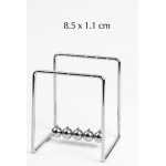 Pendulul lui Newton Bile Metalice Balans 8.5 cm Obiect Decorativ Birou Stil Retro