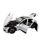 Macheta replica Ferrari Purosangue alba 1:24 metal lumini sunete usi si capote functionale - imagine 7