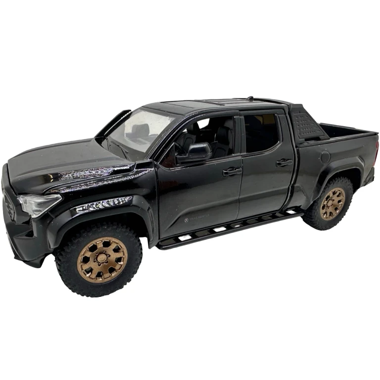Macheta Toyota Tacoma 1:24 replica metal negru lumini si sunete usi si capota functionale