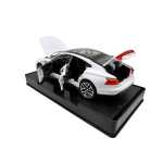 Macheta Audi e-tron GT alb 1:32 metal die-cast lumini si sunete usi capota si portbagaj functionale - imagine 10