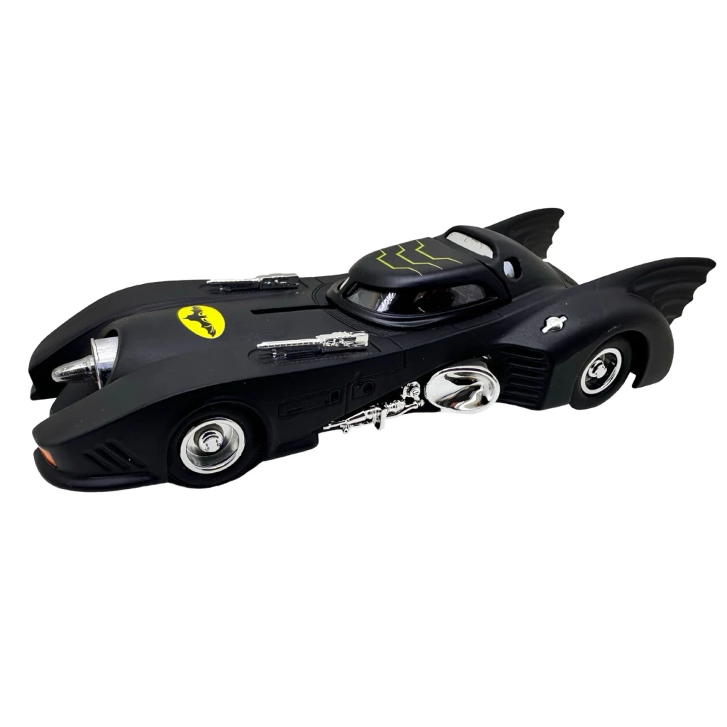 Macheta Batmobil Justice Warrior Classic Concept Car metal lumini si sunete 1:38