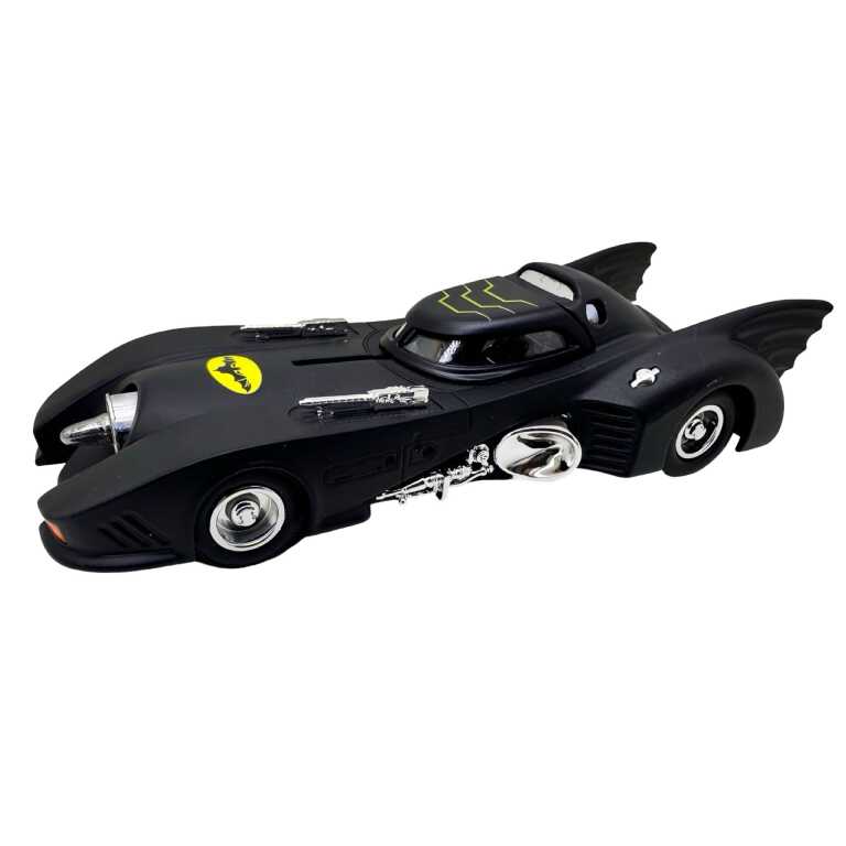 Macheta Batmobil Justice Warrior Classic Concept Car metal lumini si sunete 1:38