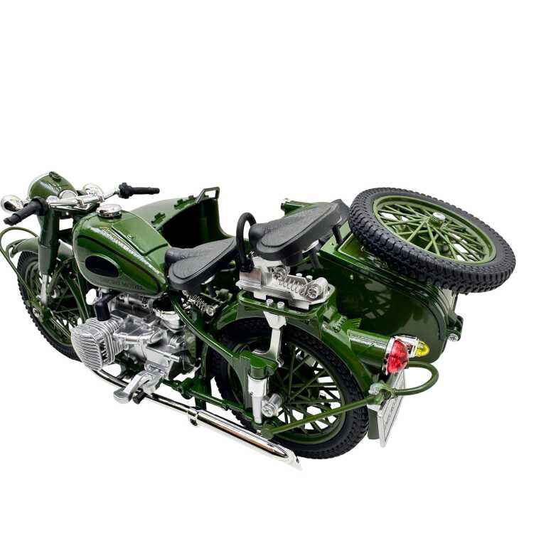 Motocicleta Militara cu Atas din Metal – Model 1:10 cu Lumini si Sunet