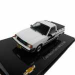 Macheta Chevrolet Chevy 500 SL/E 1988 Scara 1:43 Edicola Metal Alb - imagine 3