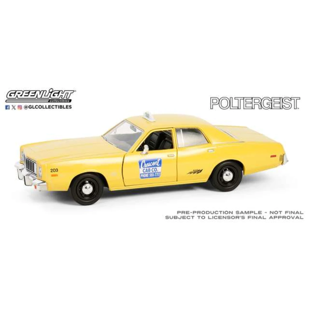 Macheta 1975 Plymouth Fury Poltergeist 1:24 replica metal Galben