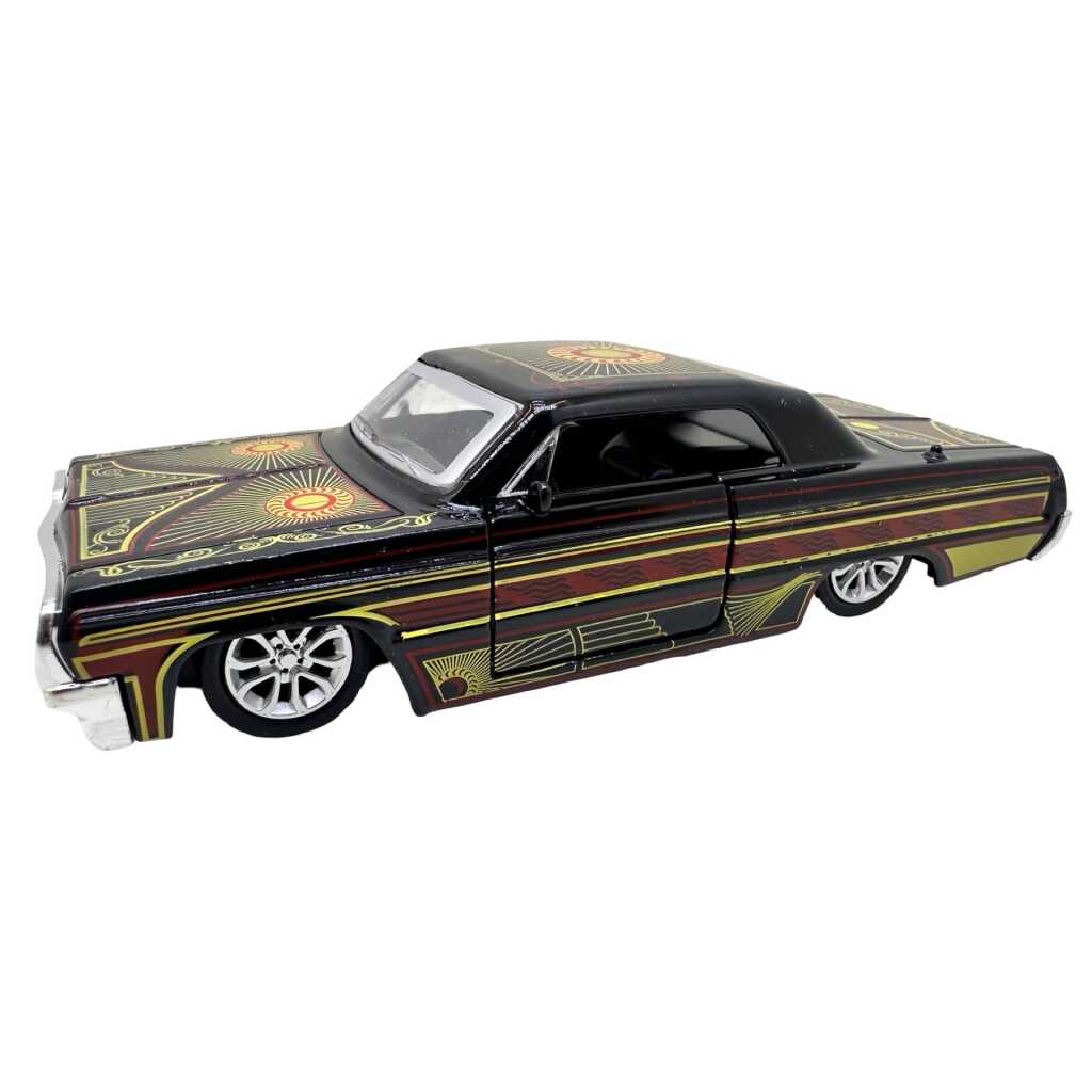 Macheta Chevrolet Impala Lowrider 1:32 replica metal usi functionale model personalizat