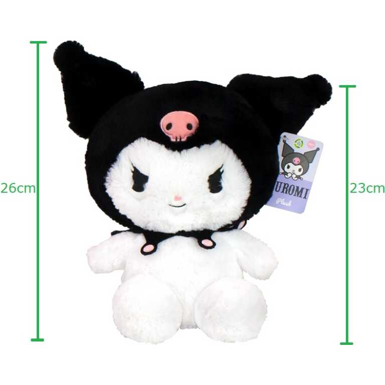 Jucarie de Plus Kuromi Hello Kitty Fluffy Varianta Neagra 23 cm Descopera farmecul celui mai indragit personaj rebel din universul Sanrio! Aceasta jucarie de plus Kuromi in varianta neagra clasica este extrem de moale si pufoasa fiind perfecta pentru imbratisari sau pentru a decora camera intr-un stil jucaus. Design Autentic: Kuromi poarta celebra sa gluga neagra cu craniu roz si guler asortat. Textura Fluffy: Realizata dintr-un material special extra pufos placut la atingere. Dimensiune Ideala: Are o inaltime de 23 cm fiind usor de luat peste tot. Cadou Perfect: Ideala pentru fanii Hello Kitty si pasionatii de cultura japoneza.