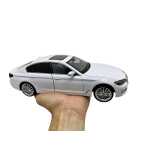 Macheta BMW G30 530Li LCI alb 1:18 metal licentiata BMW usi capota portbagaj functionale - imagine 19