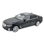 Macheta BMW G30 530Li negru LCI 1:18 metal usi capota portbagaj functionale