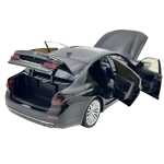 Macheta BMW G30 530Li negru LCI 1:18 metal usi capota portbagaj functionale - imagine 19