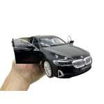 Macheta BMW G30 530Li negru LCI 1:18 metal usi capota portbagaj functionale - imagine 22