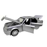 Macheta Mercedes Benz E500 AMG W124 argintiu 1:28 replica metal lumini si sunete usi capota portbagaj si trapa functionale - imagine 11