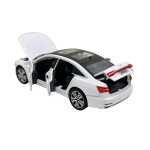 Macheta Audi A6L alb 1:32 replica metal lumini si sunete usi capota si portbagaj functionale - imagine 14