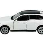 Macheta Mercedes GLC alb Welly 1:34 replica metal usi deschise cu resort
