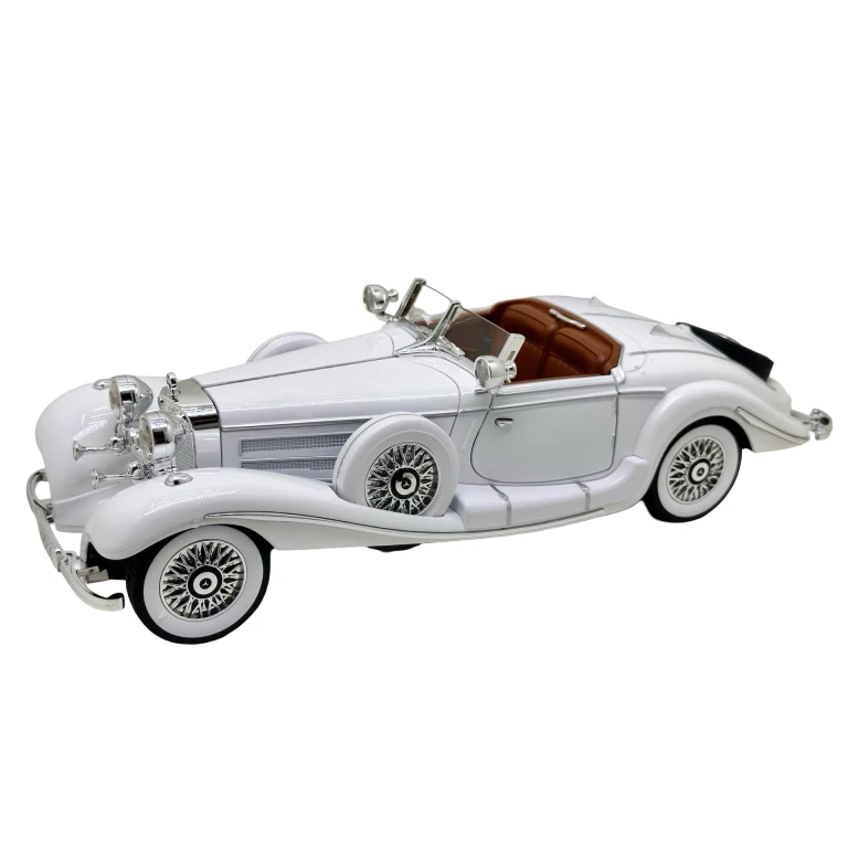 Macheta Auto Mercedes-Benz 500K alb Special Roadster 1936 1:18 Metal Die-Cast
