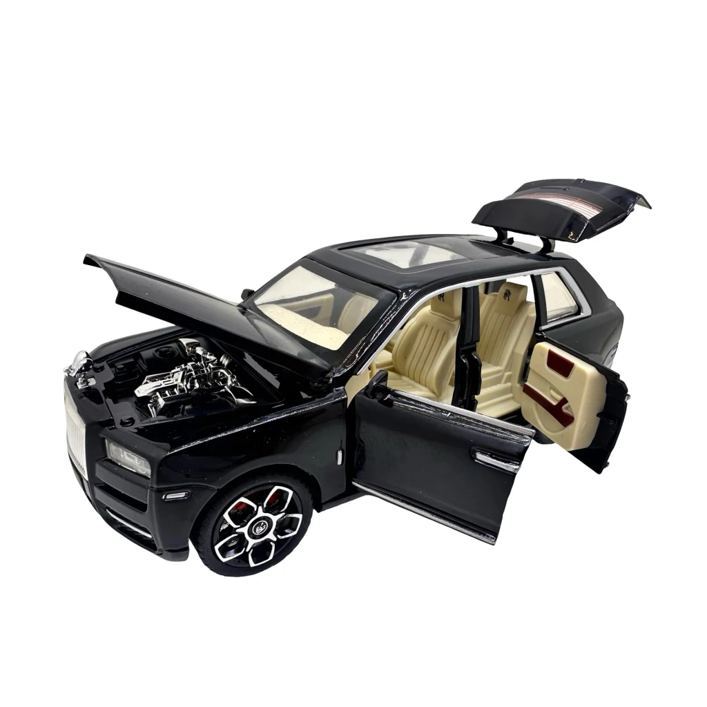 Machetă metal Rolls Royce Cullinan 1:24 de lux negru cu efect de fum lumini sunete uși/capotă/portbagaj funcționale și mecanism pull back
