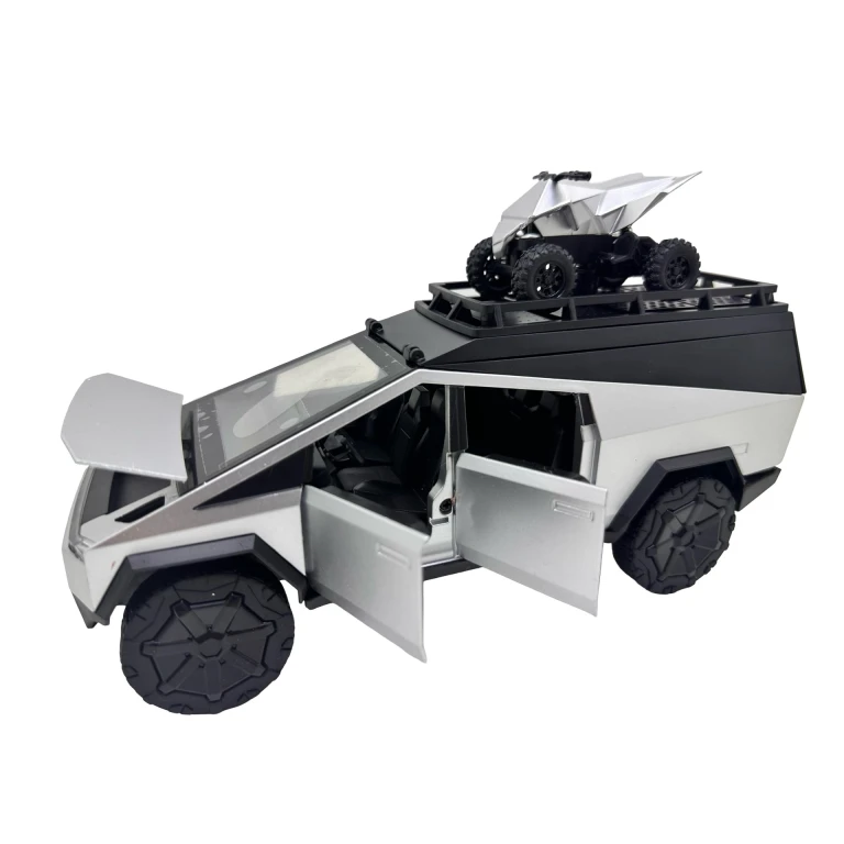 Macheta Tesla Cybertruck argintie cu ATV detașabil scara 1:24 cu lumini sunete și mecanism pull back