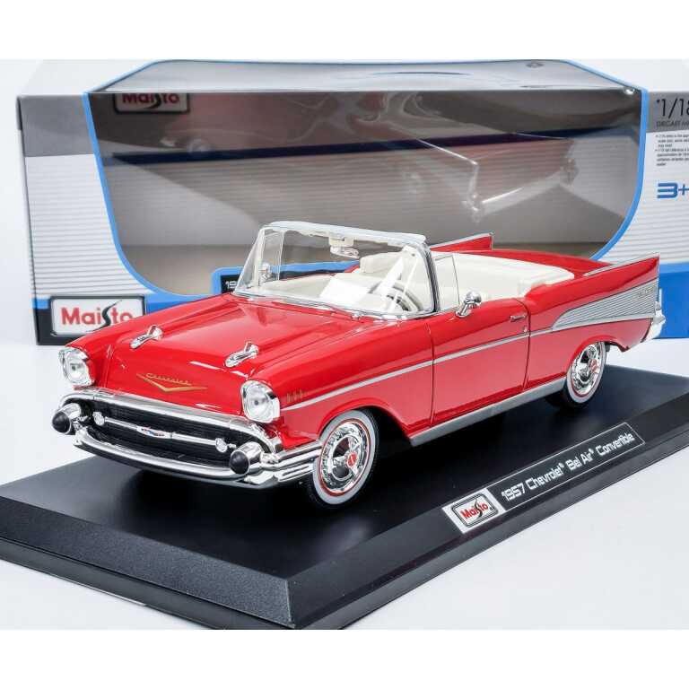 Macheta auto Chevrolet Bel Air 1957 rosu scara 1:18