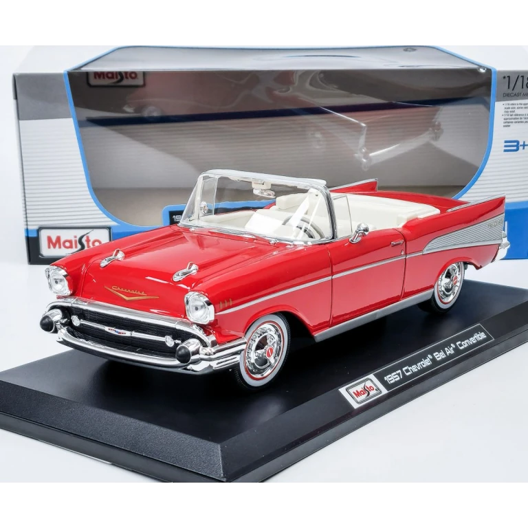 Macheta auto Chevrolet Bel Air 1957 rosu scara 1:18